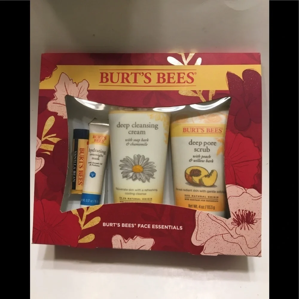 Burt's Bees Face Essentials Gift Set - 4pk